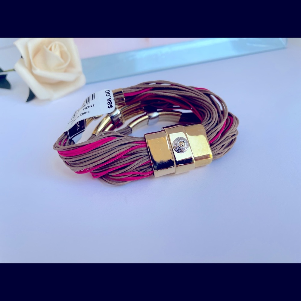 Henri bendel Magnet bracelet new with tag